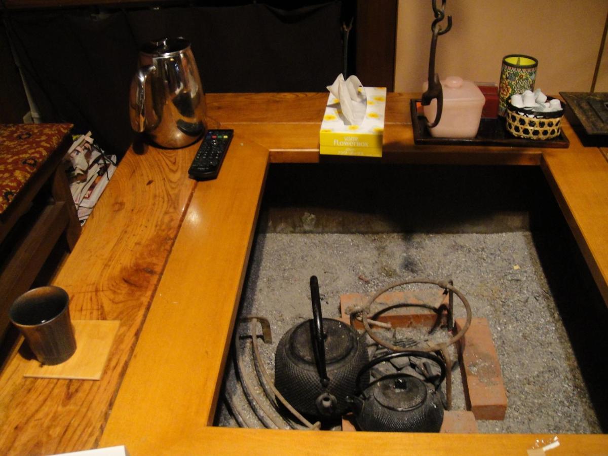 Ikariya Ryokan Yamanouchi  Exterior photo