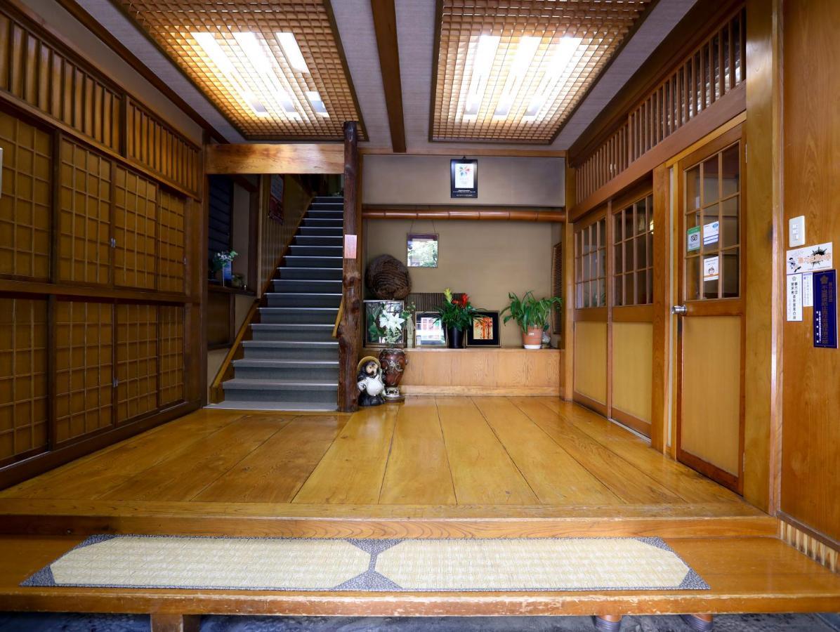 Ikariya Ryokan Yamanouchi  Exterior photo